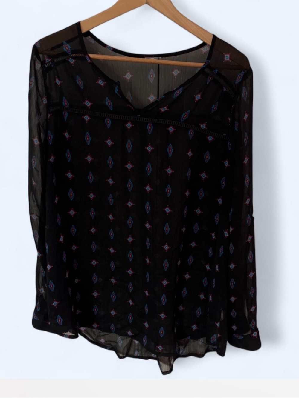 Mossimo Black Sheer Printed V-Neck Long-Sleeve Blouse